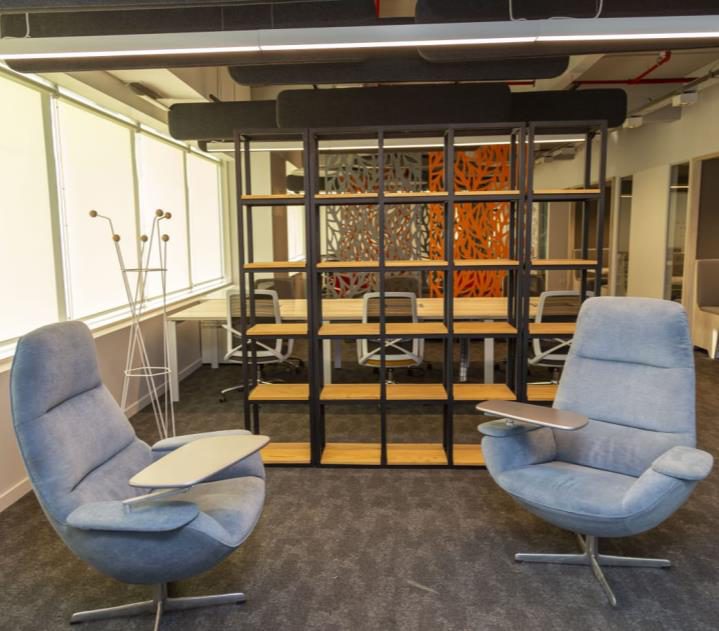Oficinas Corporativas Prudential Seguros · 8
