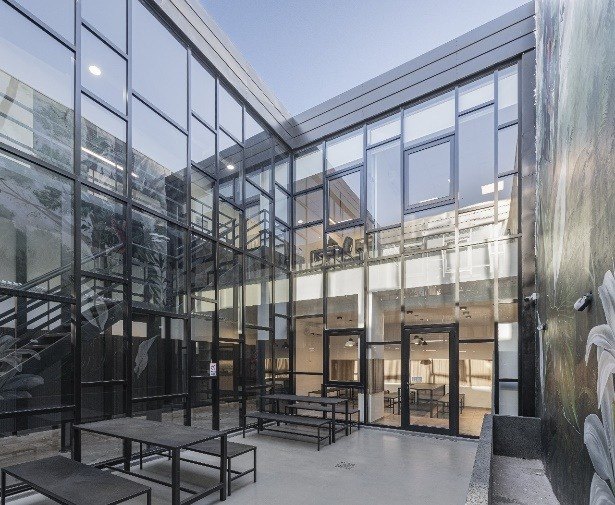 Oficinas Corporativas, Fábrica y Depósito Urban Cow · 16