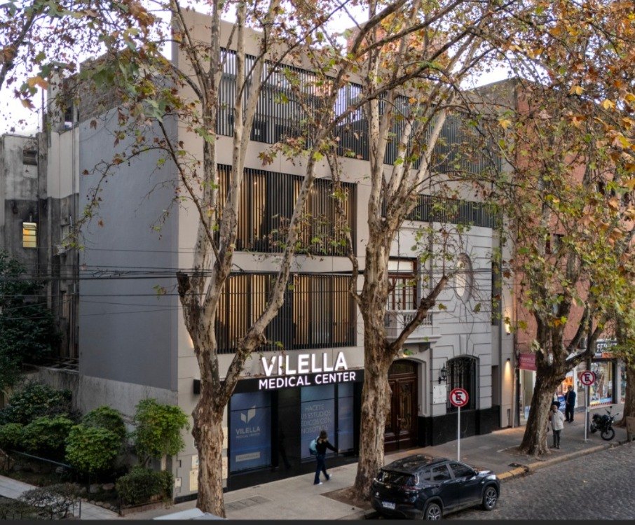 Centro Médico Vilela · Renovación de fachada